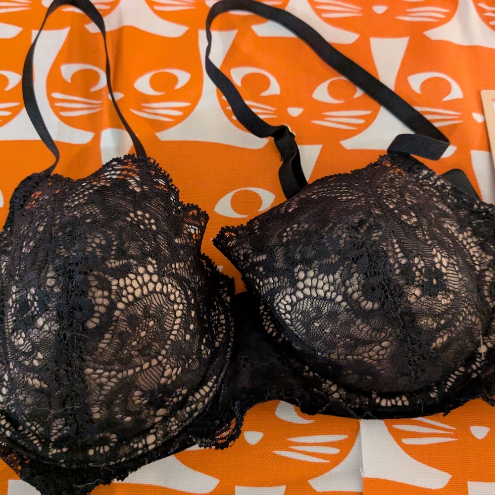 Set of two Third love lace bras